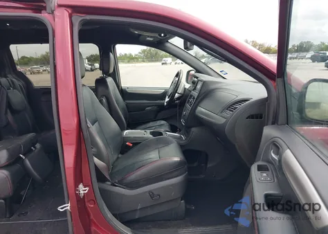 2019 Dodge Grand Caravan Gt z USA, uszkodzony, nr VIN 2C4RDGEG9KR765114